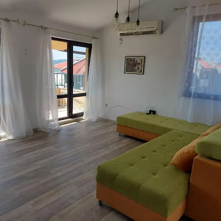 Dilianas Apart Sozopol